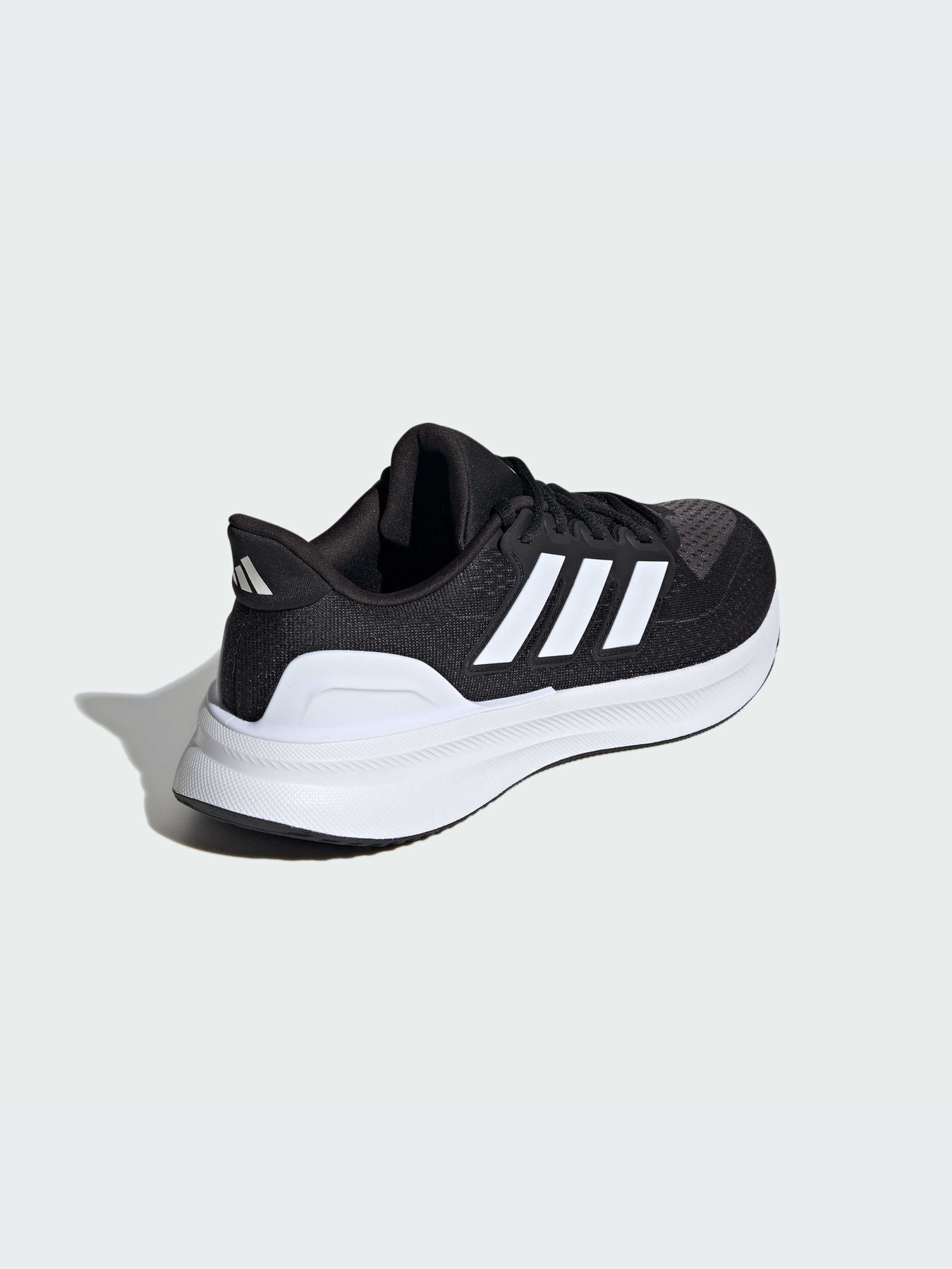 Кросівки для бігу Adidas модель IE8794 Фото