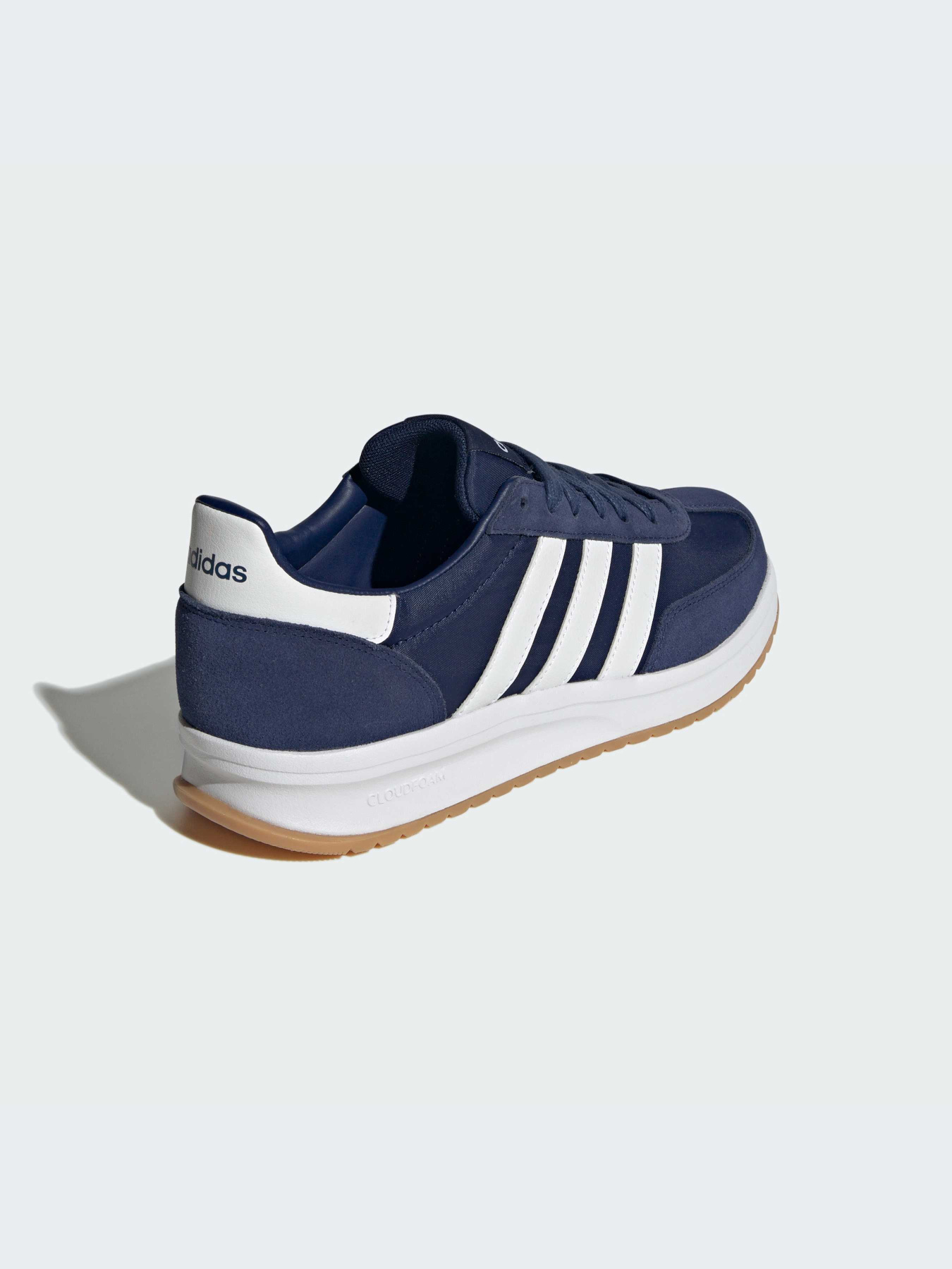 Кроссовки Adidas модель IH8586 Фото