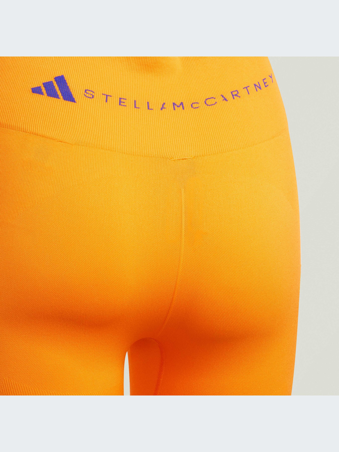 Спортивные леггинсы Adidas модель IV9190 Спортивные леггинсы Adidas модель IV9190 Фото