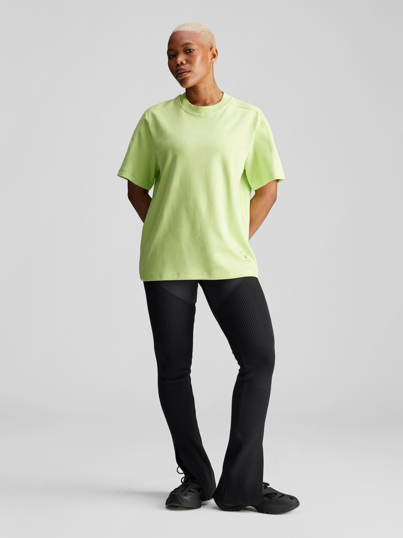 Спортивна футболка Adidas модель IW9883 Фото