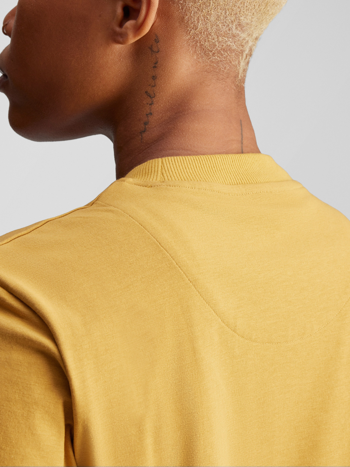 Футболка спортивная Adidas модель IW9923 Фото