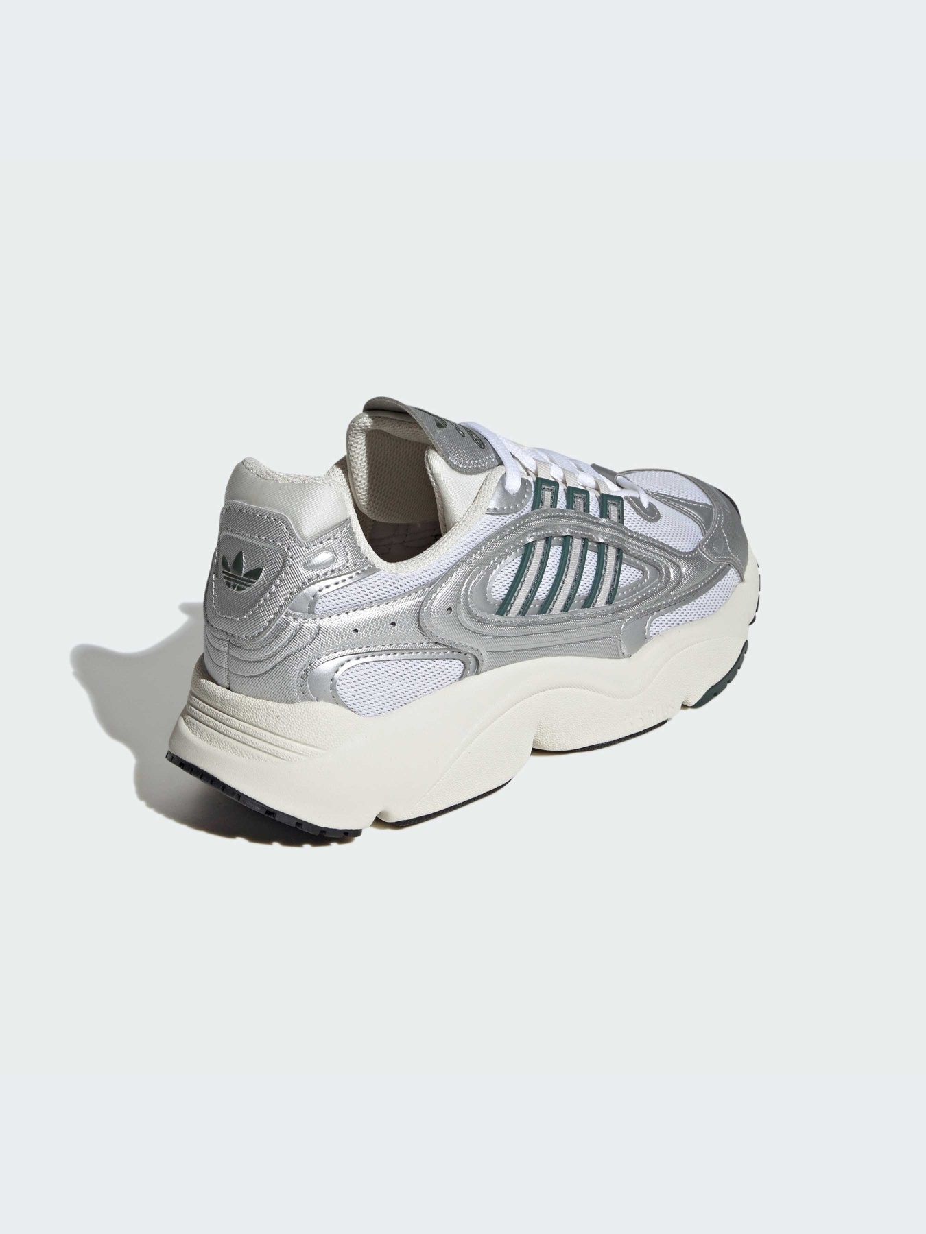 Кроссовки Adidas Ozweego модель IG1919 Фото