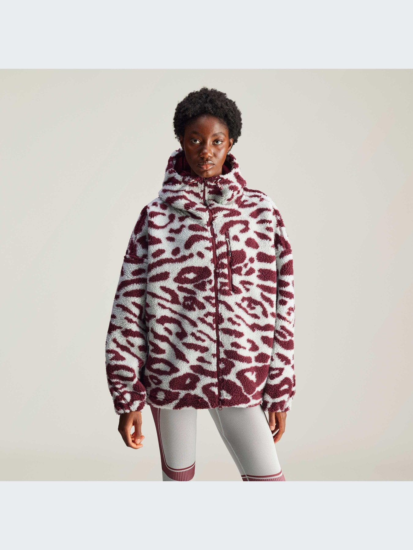 Демісезонна куртка Adidas модель IW3841 Фото