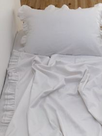Комплект постільної білизни з рюшами білий Cozy Модель 8047948 Фото