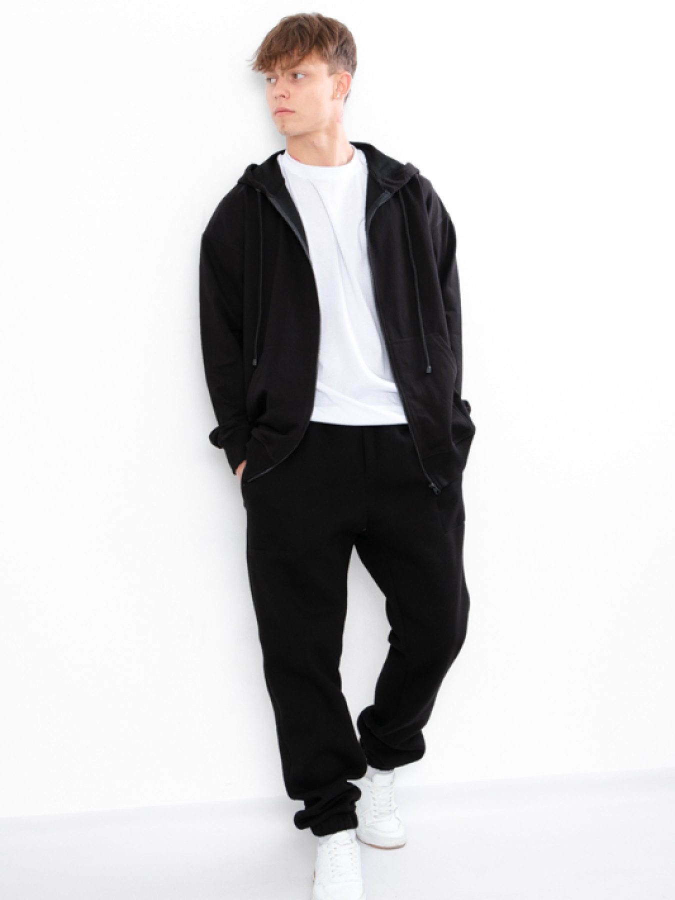 Джоггеры Носи своє модель 3338-025-chornij Фото