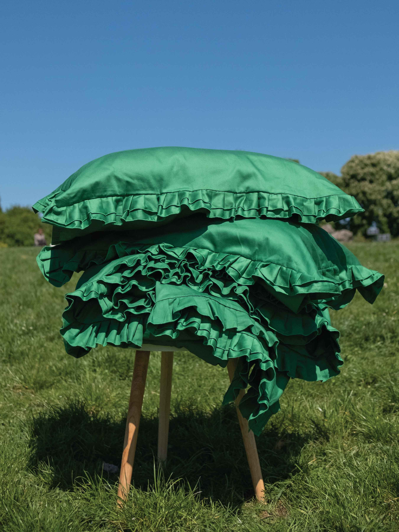 Комплект постільної білизни з рюшами зелений Cozy Модель 9425699 Фото