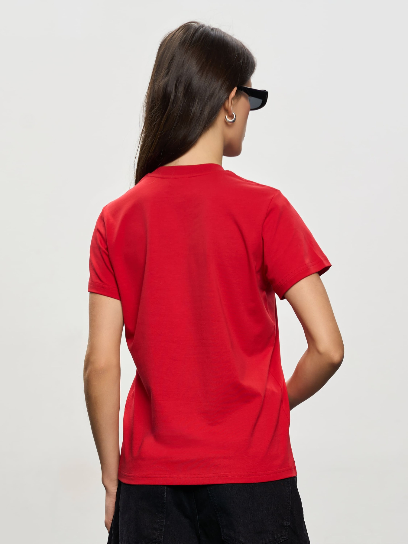 Футболка Роза модель 231103_red Фото