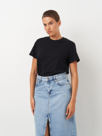 Футболка Роза модель 231103_black Фото