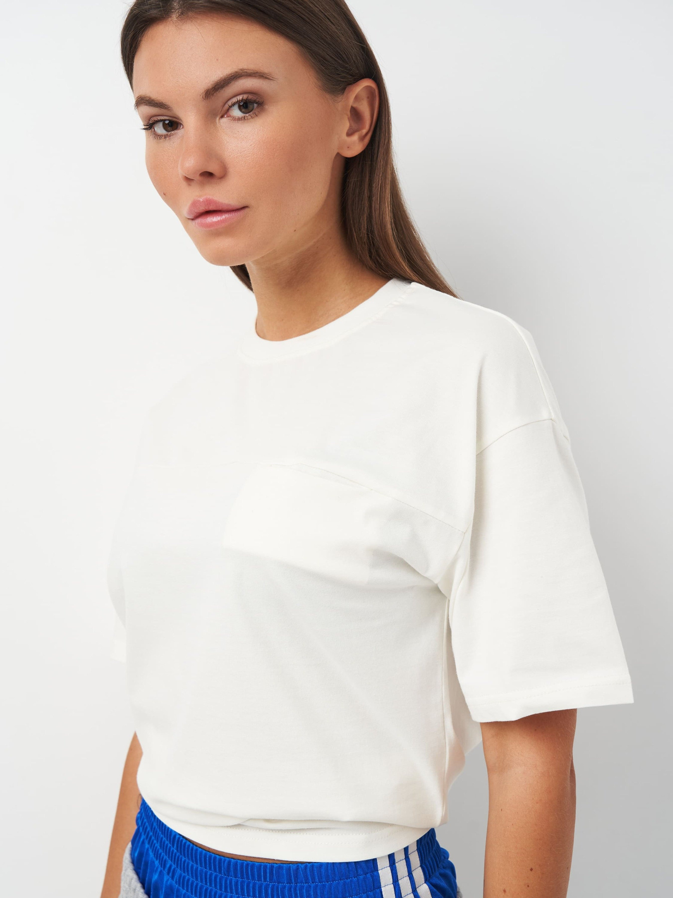 Футболка Роза модель 230724_milk Футболка Роза модель 230724_milk Фото