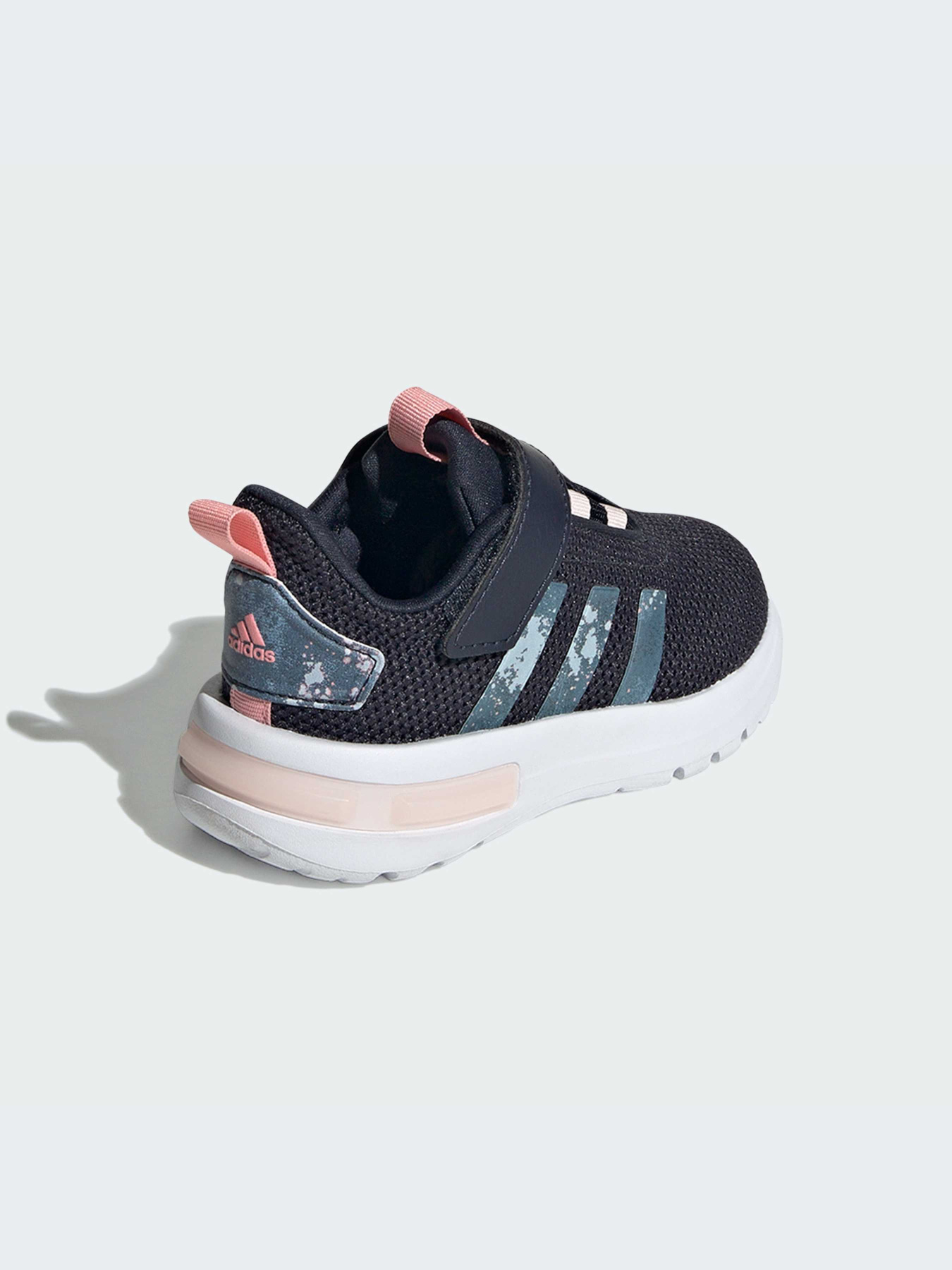 Кросівки Adidas Racer модель IE6418 Фото