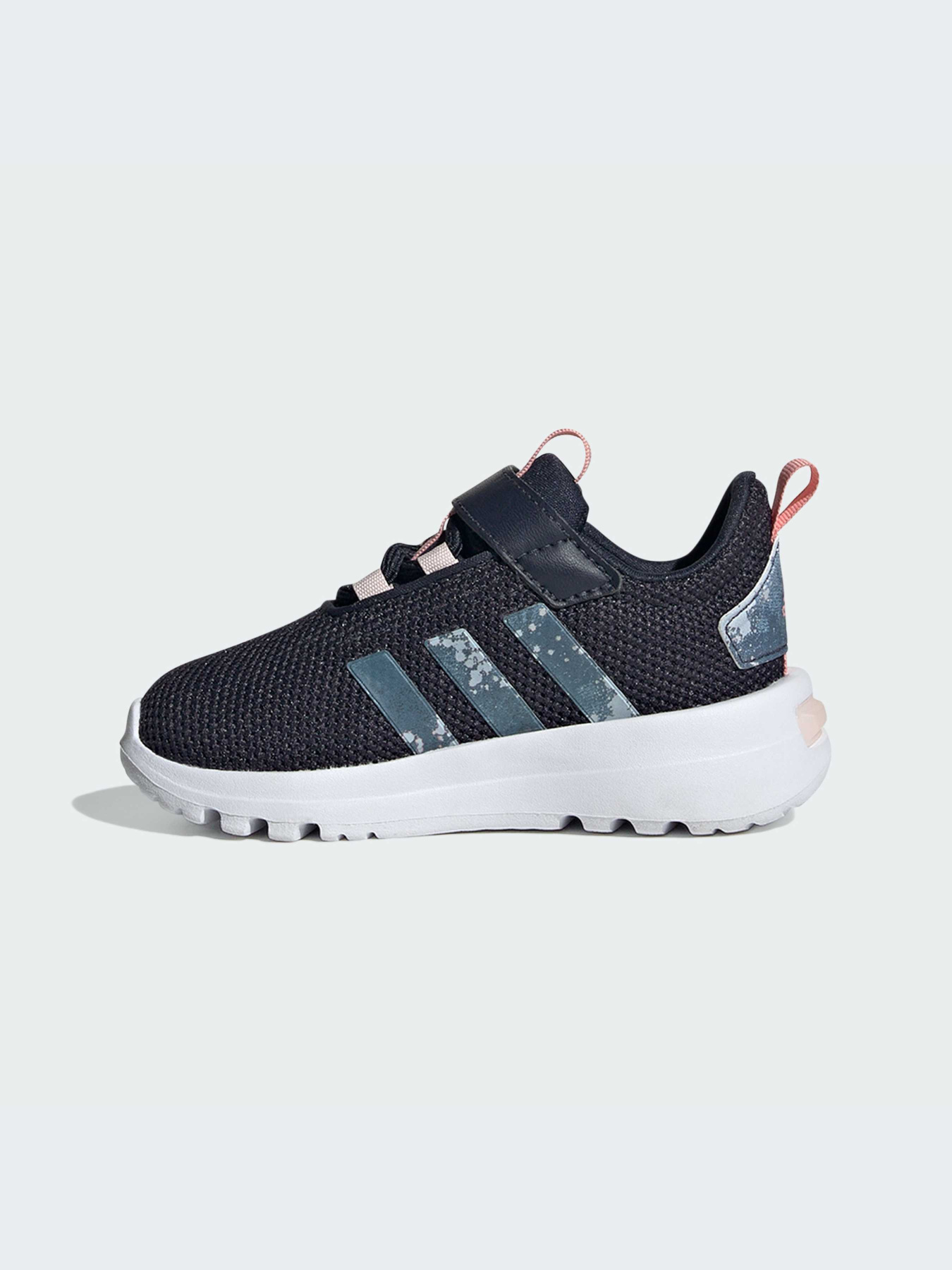 Кроссовки повседневные Adidas Racer модель IE6418 Кроссовки повседневные Adidas Racer модель IE6418 Фото