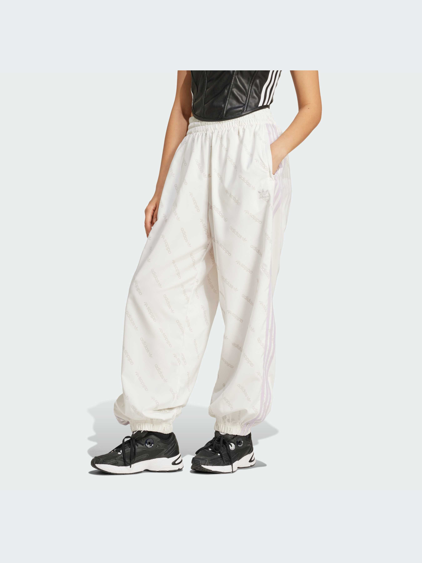 Штани повсякденні Adidas модель JE8359 Фото