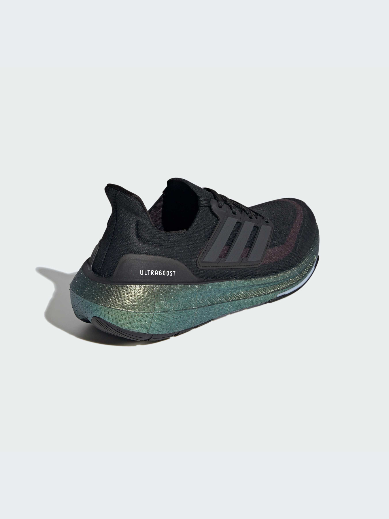 Кроссовки Adidas Ultraboost модель IF1720-KZ Фото