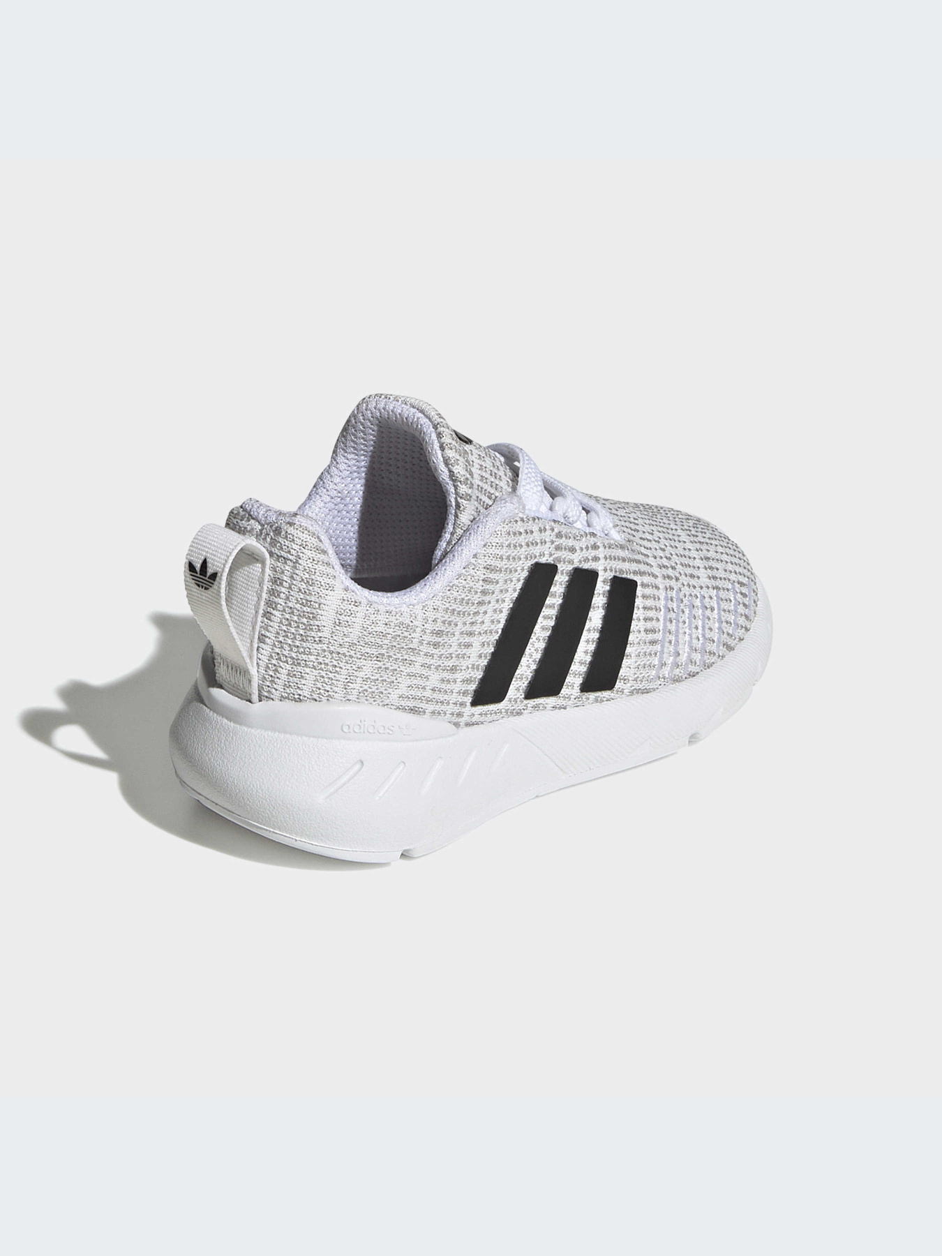 Кроссовки Adidas Swift модель GW8187-KZ Фото
