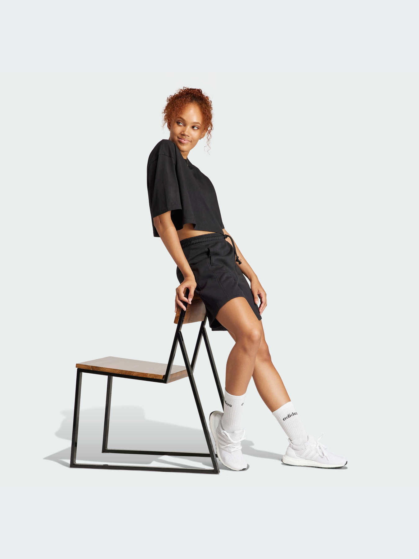 Шорты Adidas модель IW1253-KZ Фото
