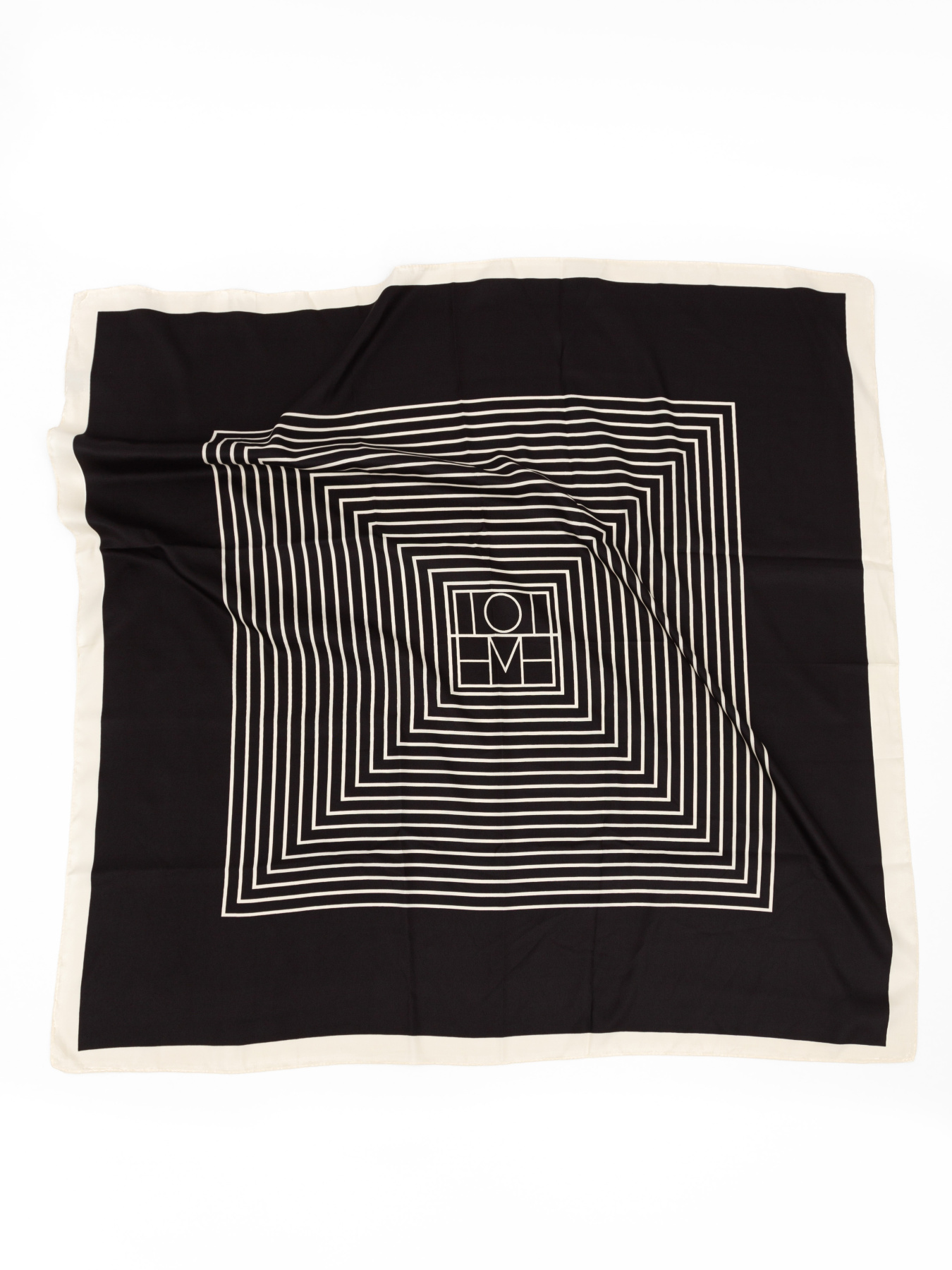 Платок Famo модель APL-155_01 Фото