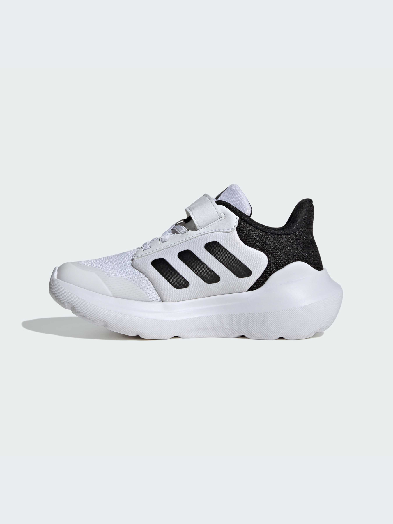 Кроссовки Adidas модель IE5982 Фото