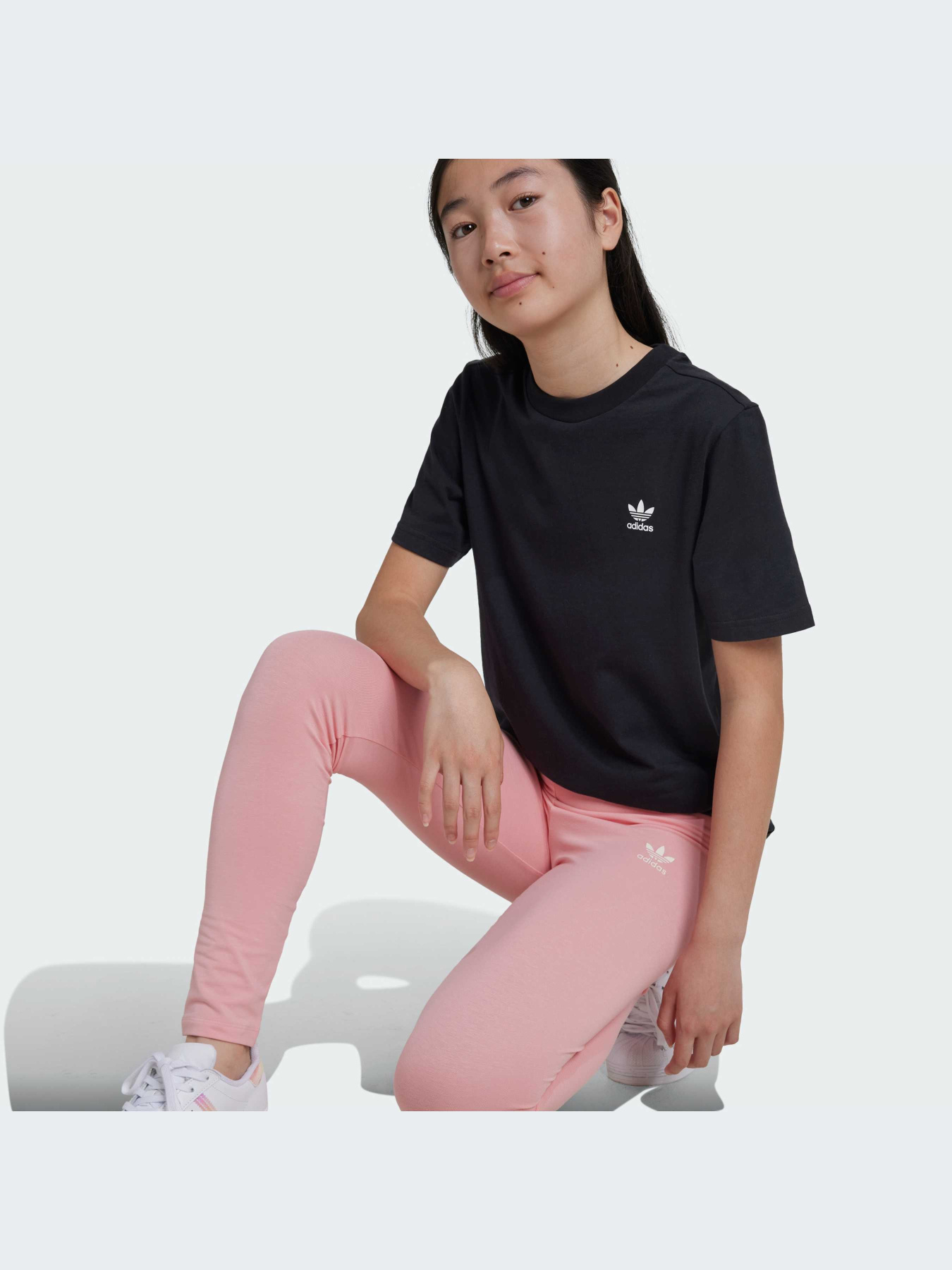 Легінси Adidas модель IX5302 Фото