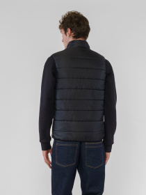 Утепленный жилет Arber модель M08.05.02.431 Фото