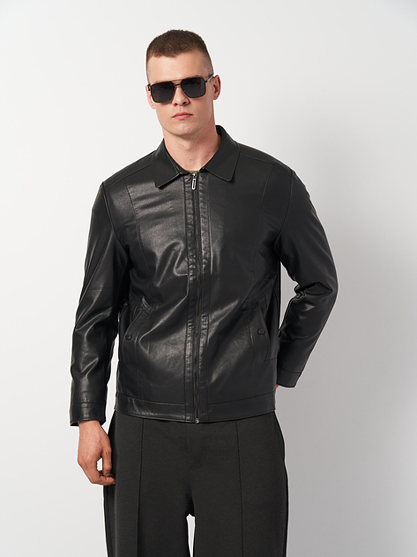 Куртка кожаная Ricco Grande модель k16699bl Фото