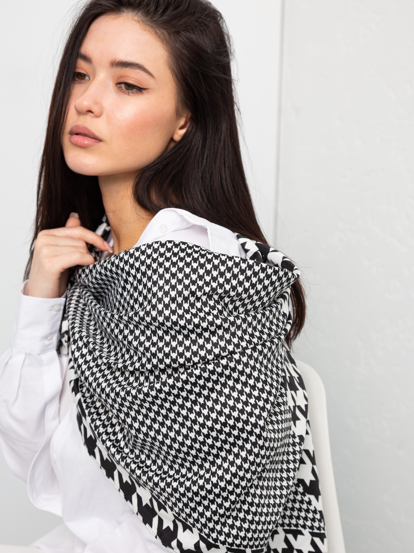 Платок Famo модель APL-136_01 Фото