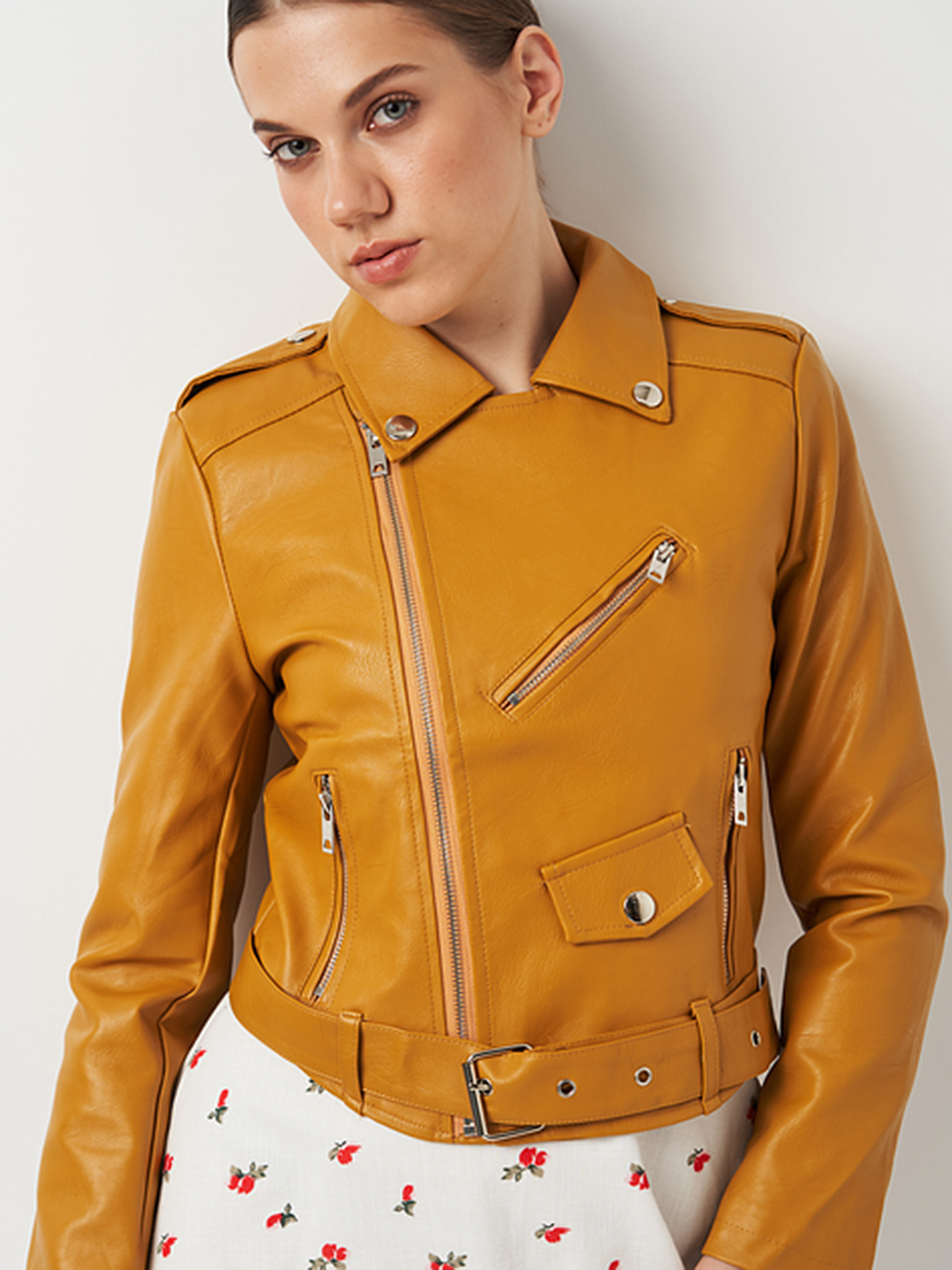 Куртка кожаная Ricco Grande модель k16608y Фото