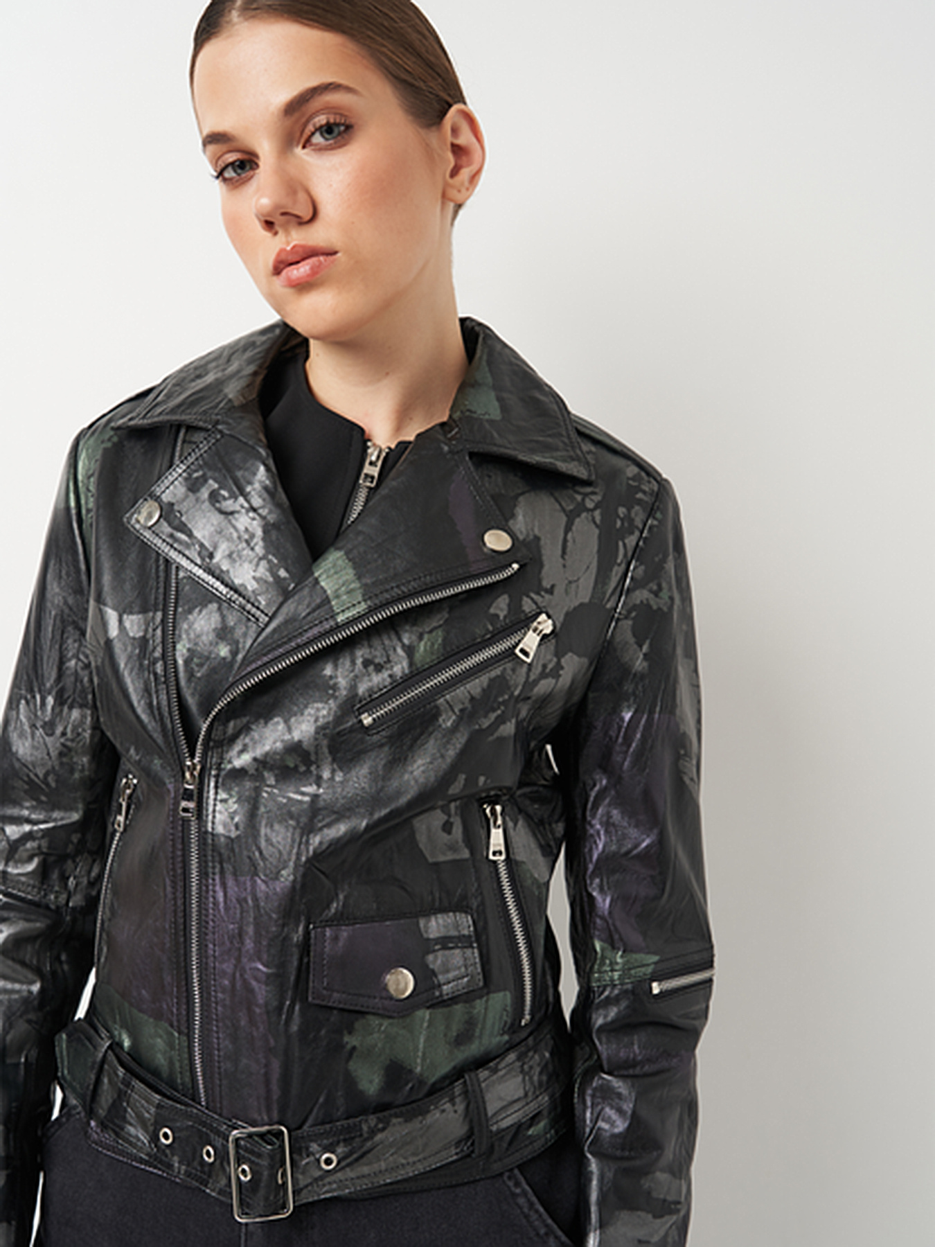 Куртка кожаная Ricco Grande модель 1PDXM23082307A Фото