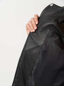 Куртка кожаная Ricco Grande модель 1HDPY230901A Фото