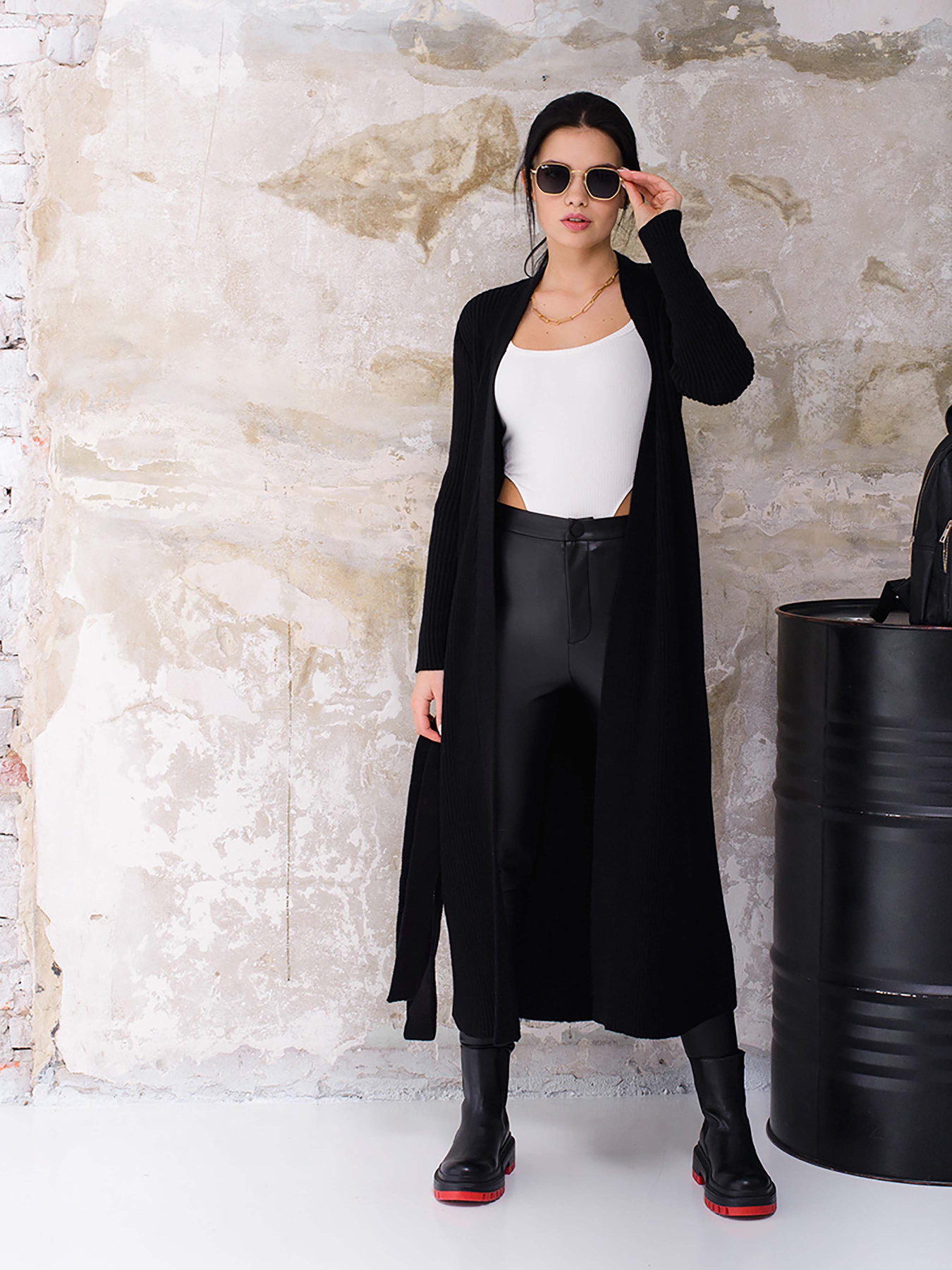 Кардиган SVTR модель 407BlackCRDSVTR Кардиган SVTR модель 407BlackCRDSVTR Фото