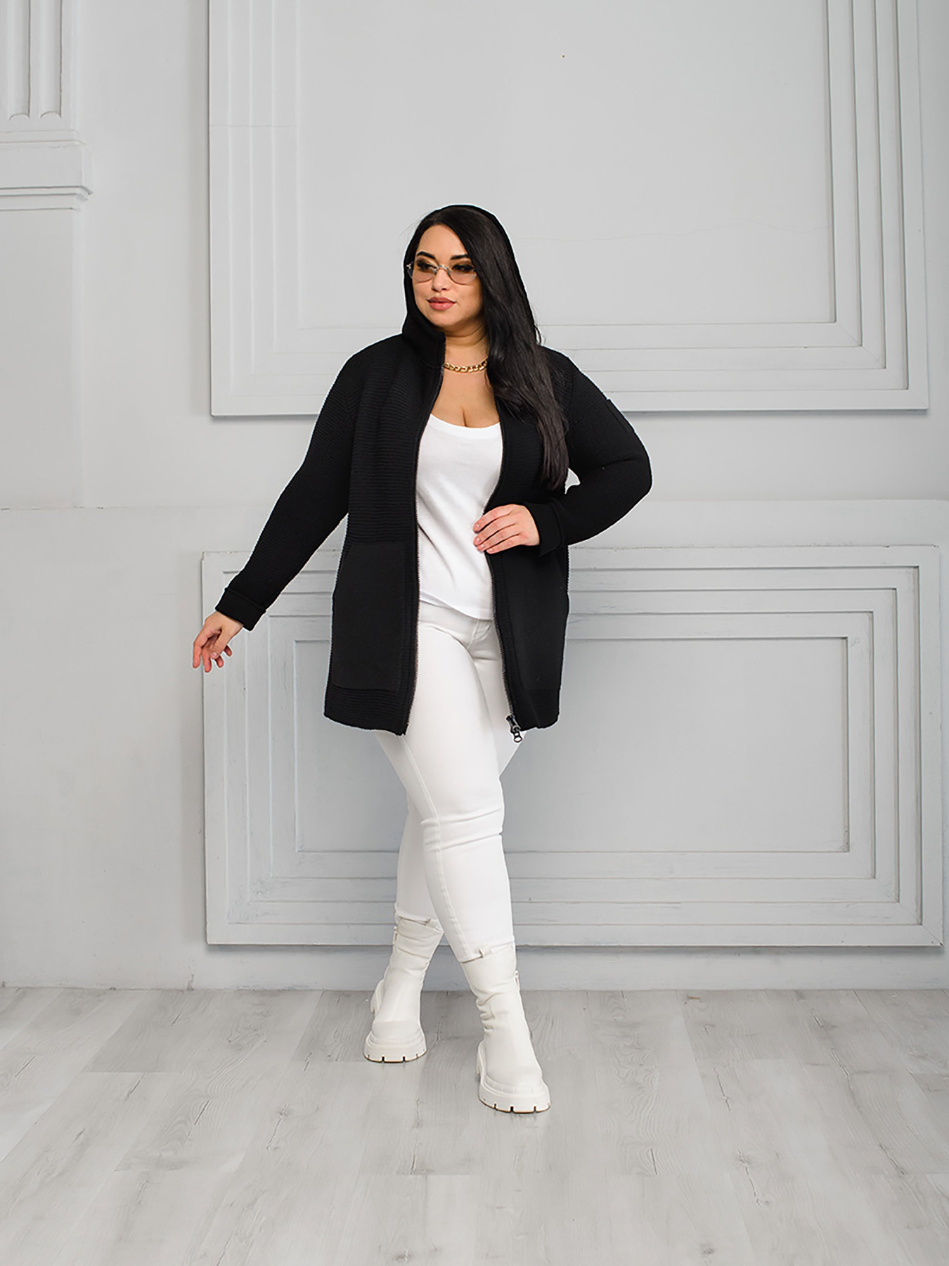 Кардиган SVTR модель 4405BlackCRDSVTR Фото