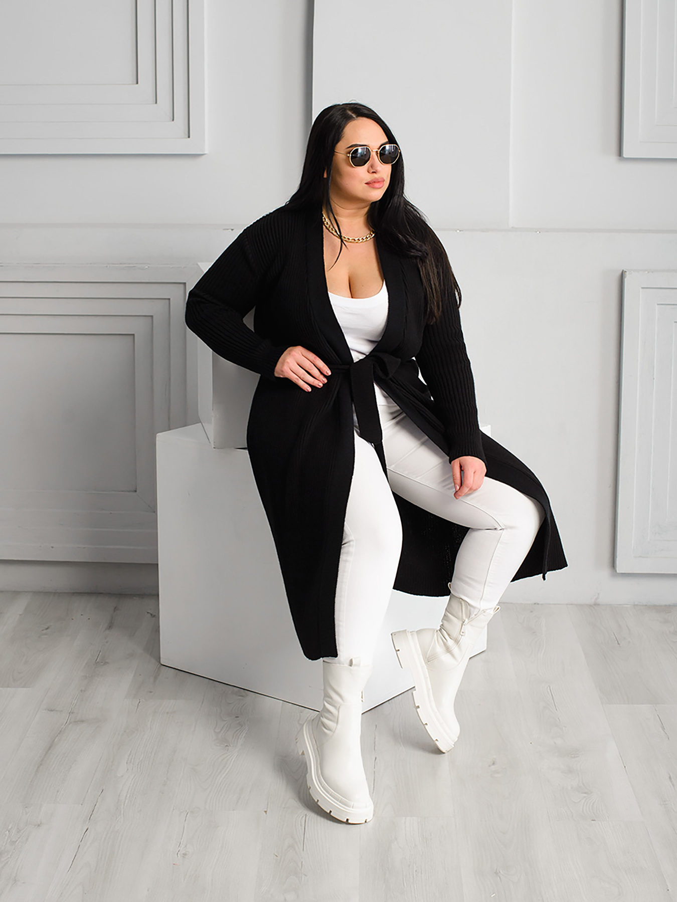 Кардиган SVTR модель 4407BlackCRDSVTR Фото