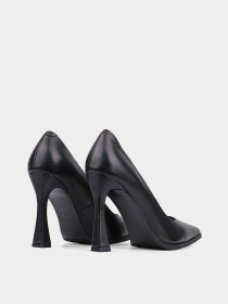 Туфли на каблуках MIRATON модель 2370S-20-1 Фото