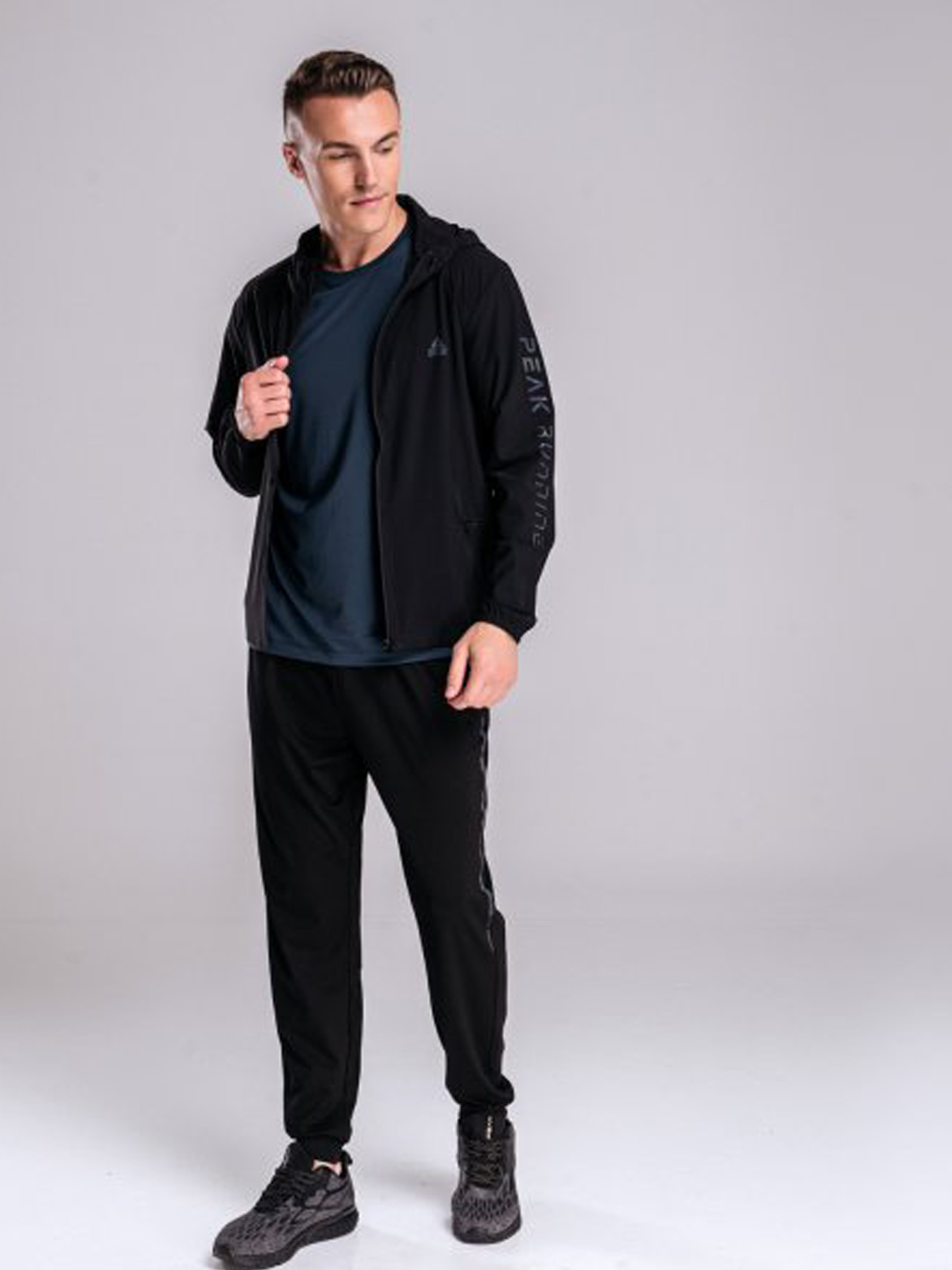 Вітровка Peak модель FW602297-BLA Фото