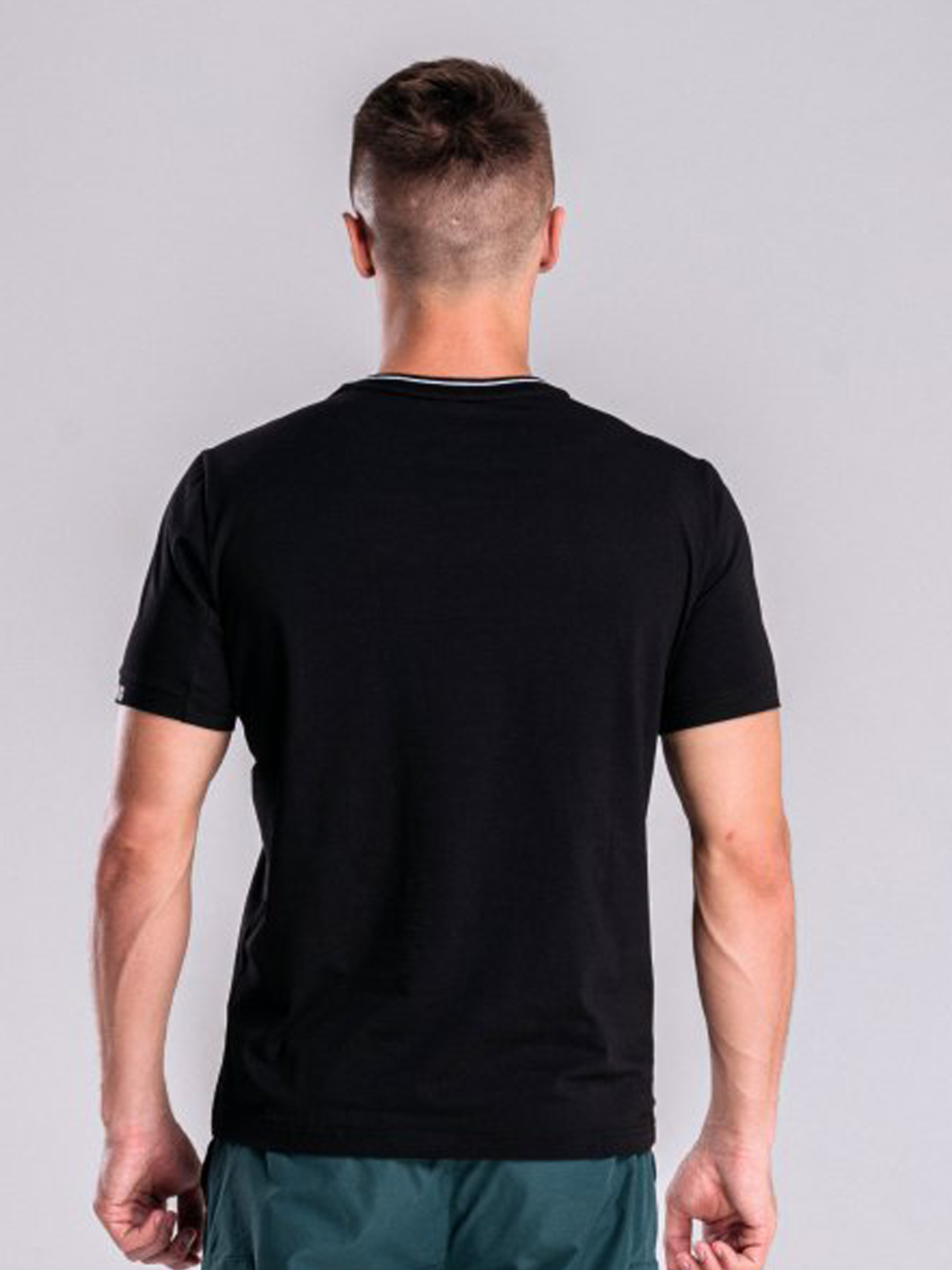 Футболки и поло Peak модель FW602915-BLA Фото