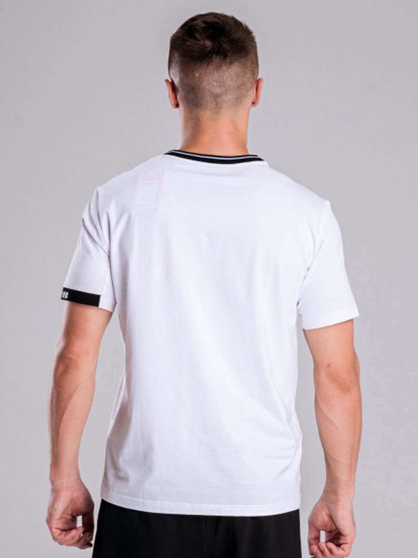 Футболки и поло Peak модель FW602915-WHI Фото