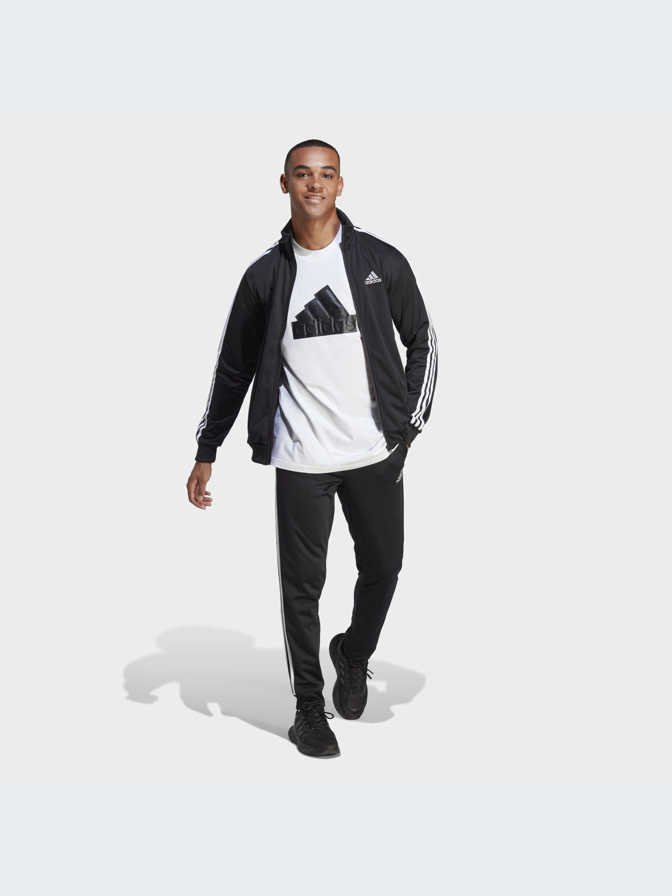 Костюм Adidas модель IC6747 Фото