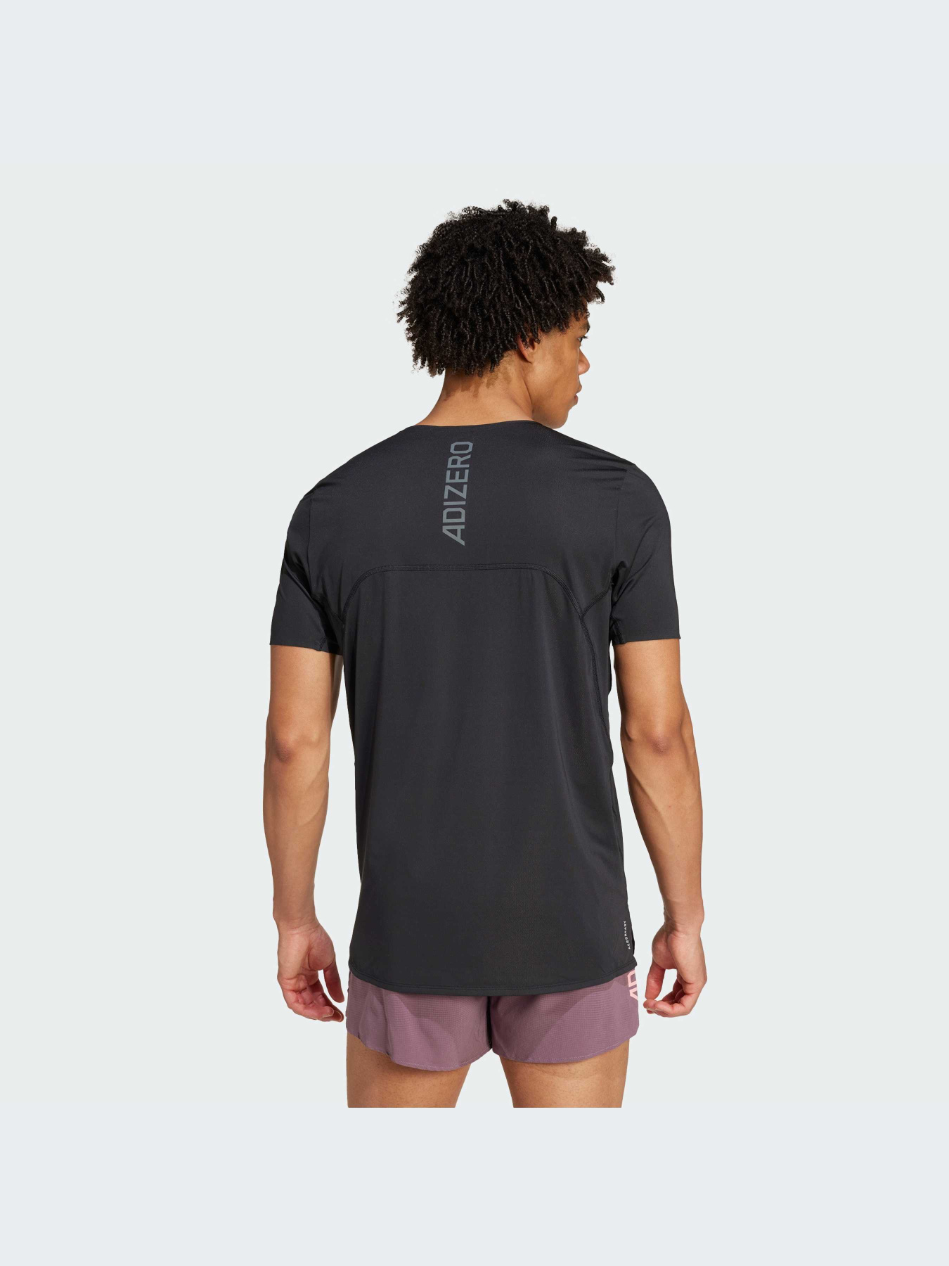 Футболка спортивная Adidas adizero модель IX2831 Футболка спортивная Adidas adizero модель IX2831 Фото