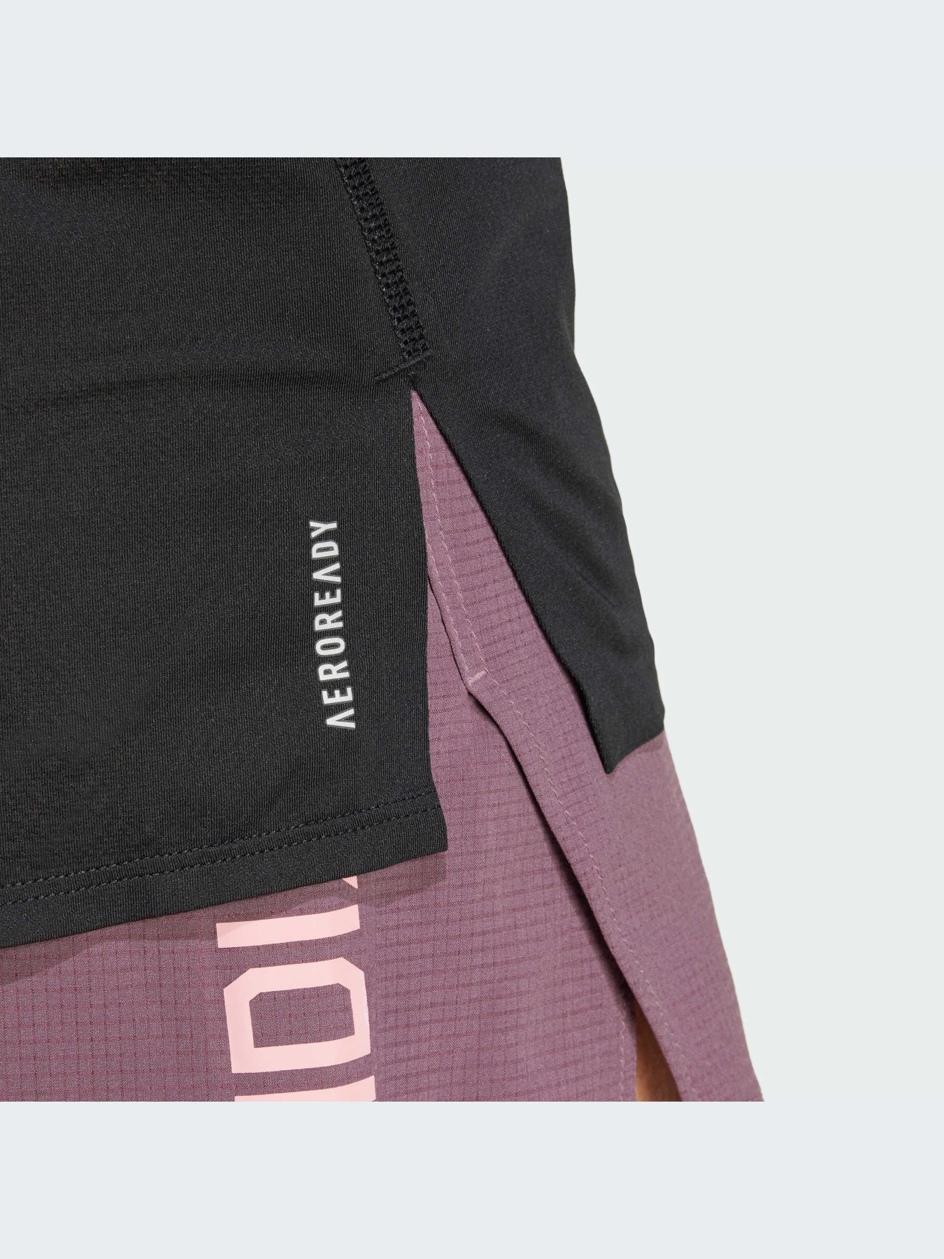 Футболка спортивная Adidas adizero модель IX2831 Футболка спортивная Adidas adizero модель IX2831 Фото