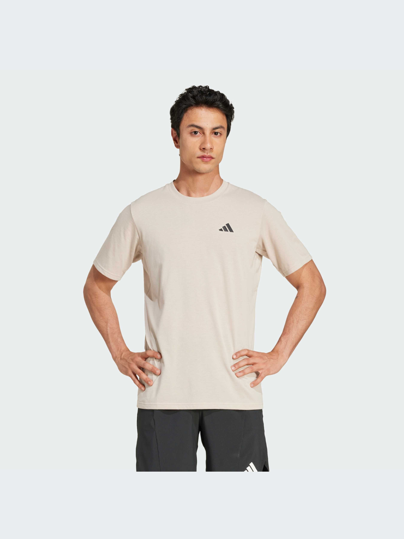 Спортивна футболка Adidas модель JF1329 Спортивна футболка Adidas модель JF1329 Фото