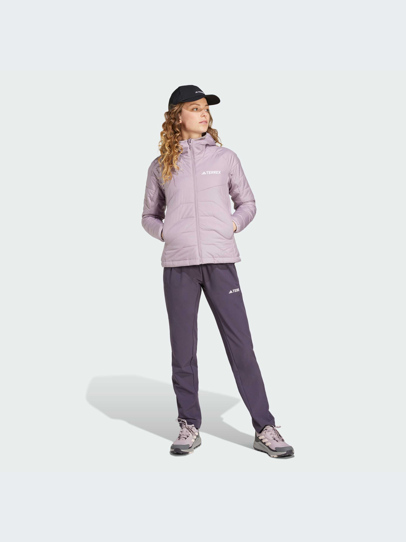 Вітровка Adidas Модель IM8198 Фото