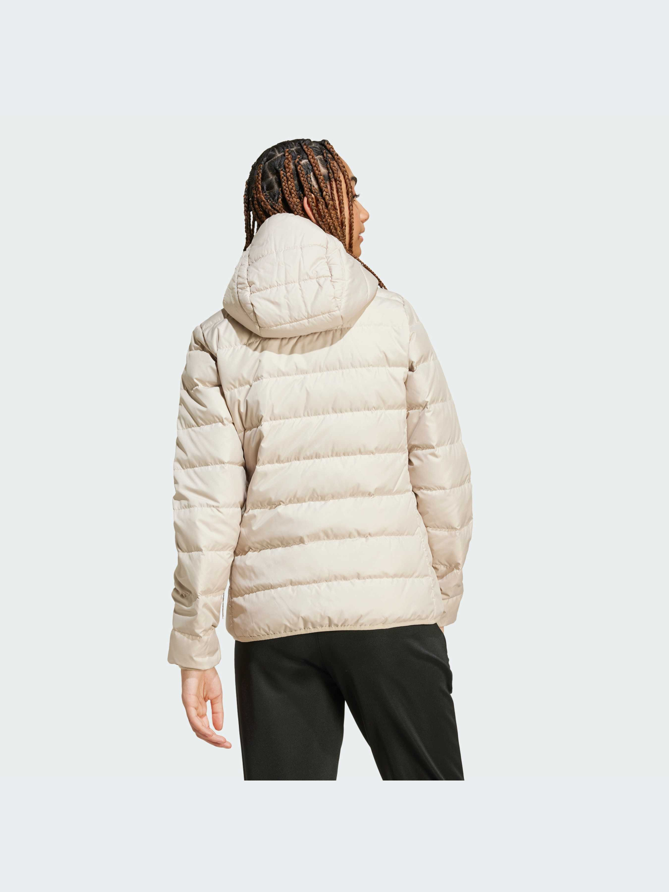 Пуховик Adidas модель IX8930 Пуховик Adidas модель IX8930 Фото