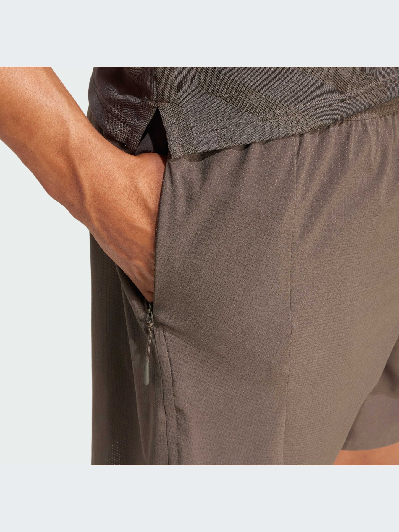 Шорты спортивные Adidas модель IX9118 Фото