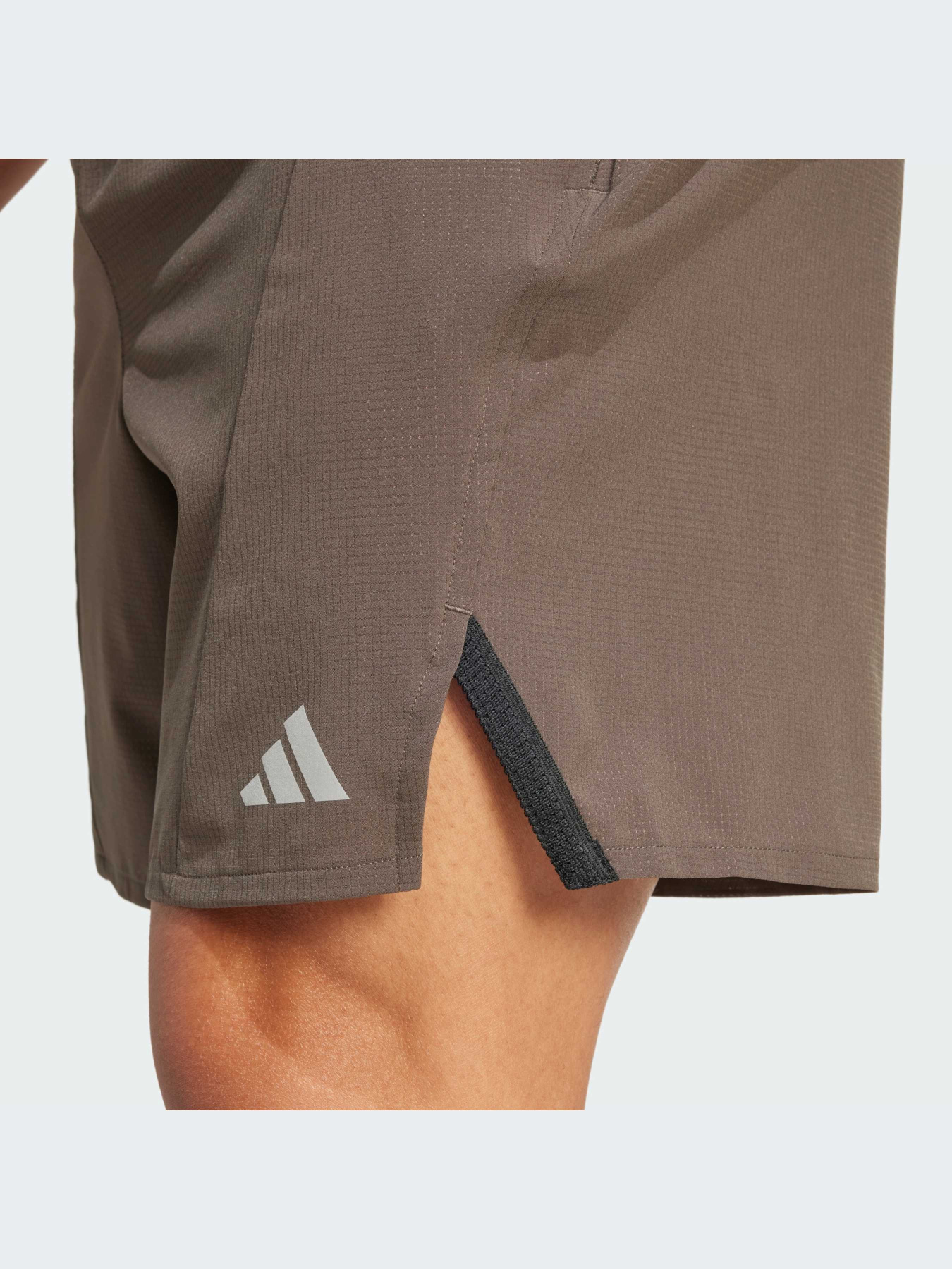 Шорты спортивные Adidas модель IX9118 Фото