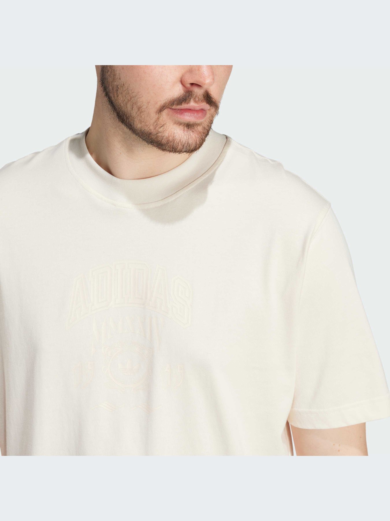 Футболка Adidas Graphics модель IZ2561 Фото