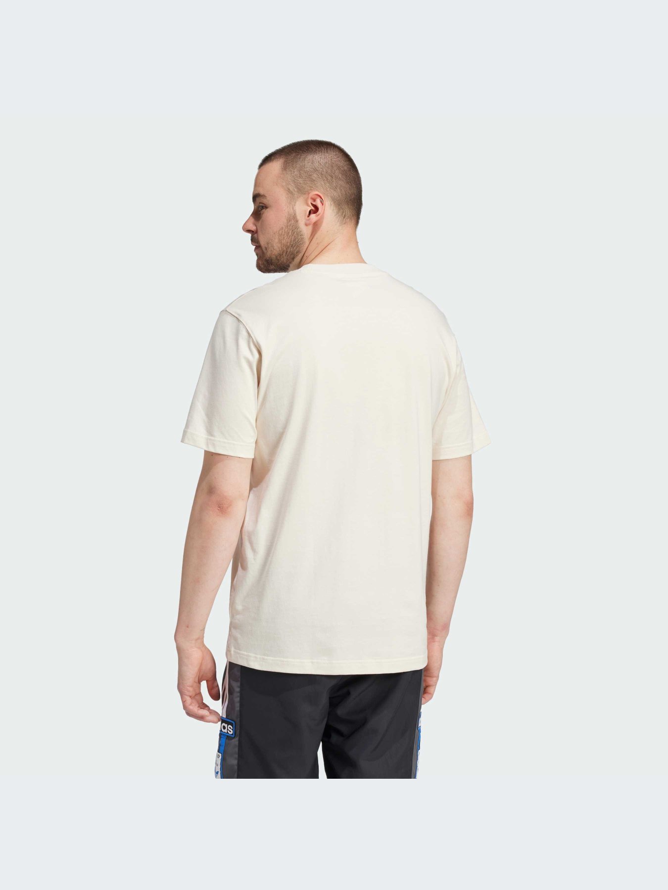 Футболка Adidas Graphics модель IZ2561 Фото