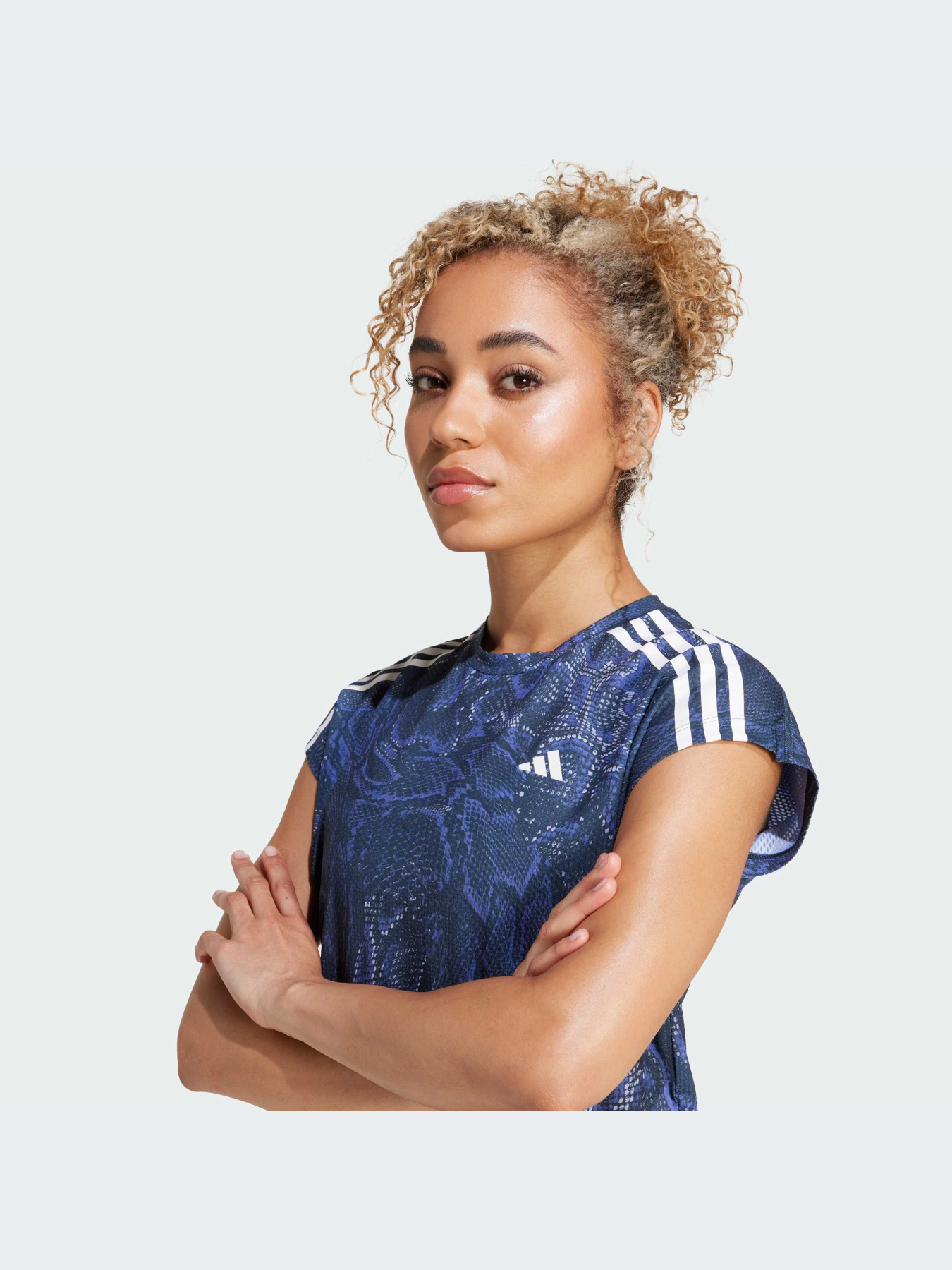 Футболка спортивная Adidas модель IV9991 Фото