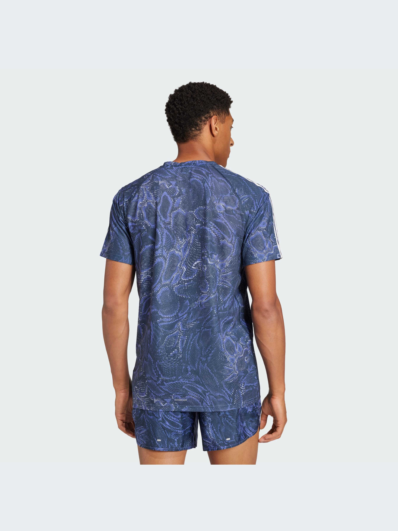 Спортивна футболка Adidas модель IV9982 Фото