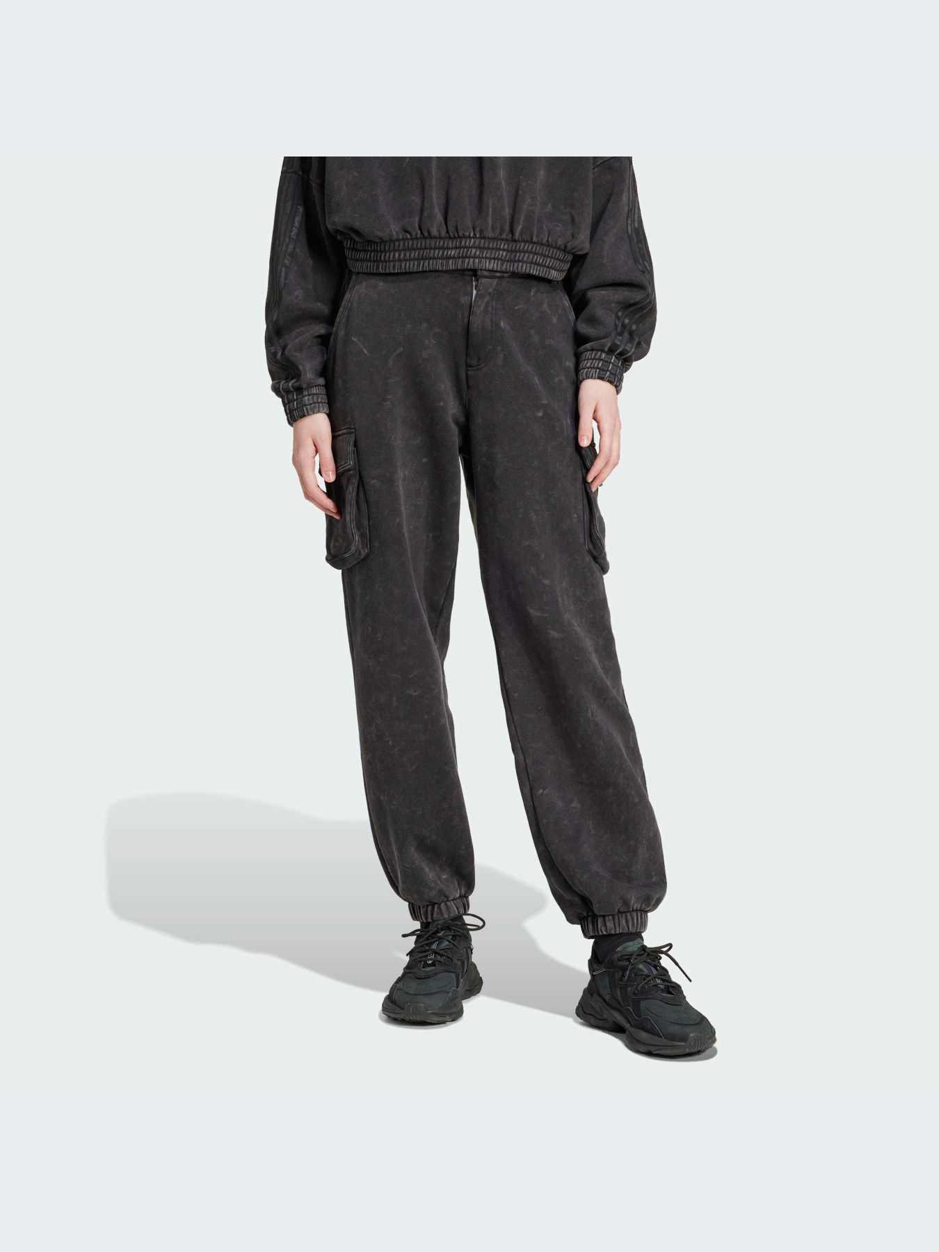 Карго Adidas модель IW5563 Фото