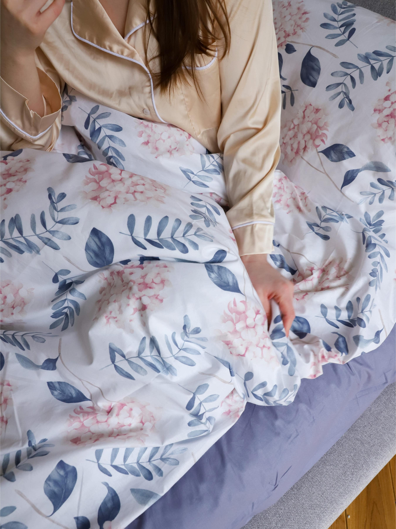 Комплект постільної білизни з тканини Ранфорс колір Рожеві гортензії з синім BedclozZzes модель 15690-1 Фото