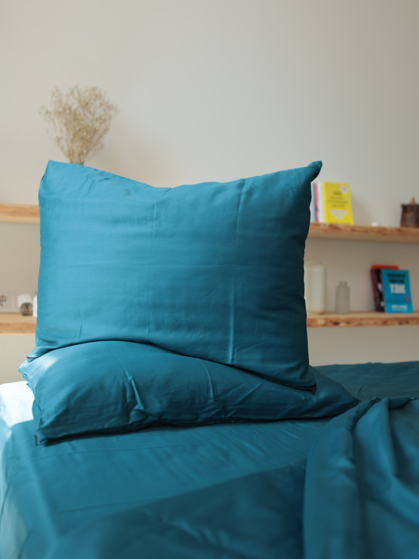 Комплект постельного белья с ткани Сатин цвет Глубокий синий BedclozZzes модель 12870 Фото